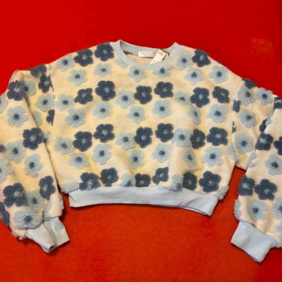 Maison de syndrome x Dress mafia white & blue 3D flowers brushed sweatshirt NWT - Picture 3 of 14